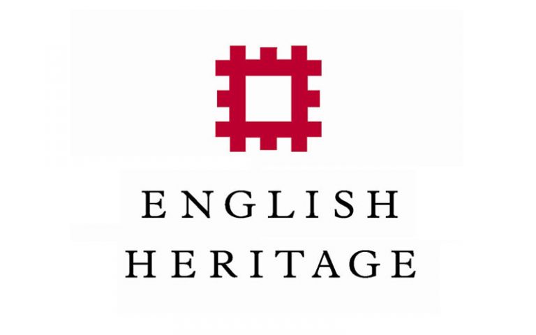 English heritage is a public. English Heritage. Английское наследие организация. Наследие на английском. English Heritage logo.